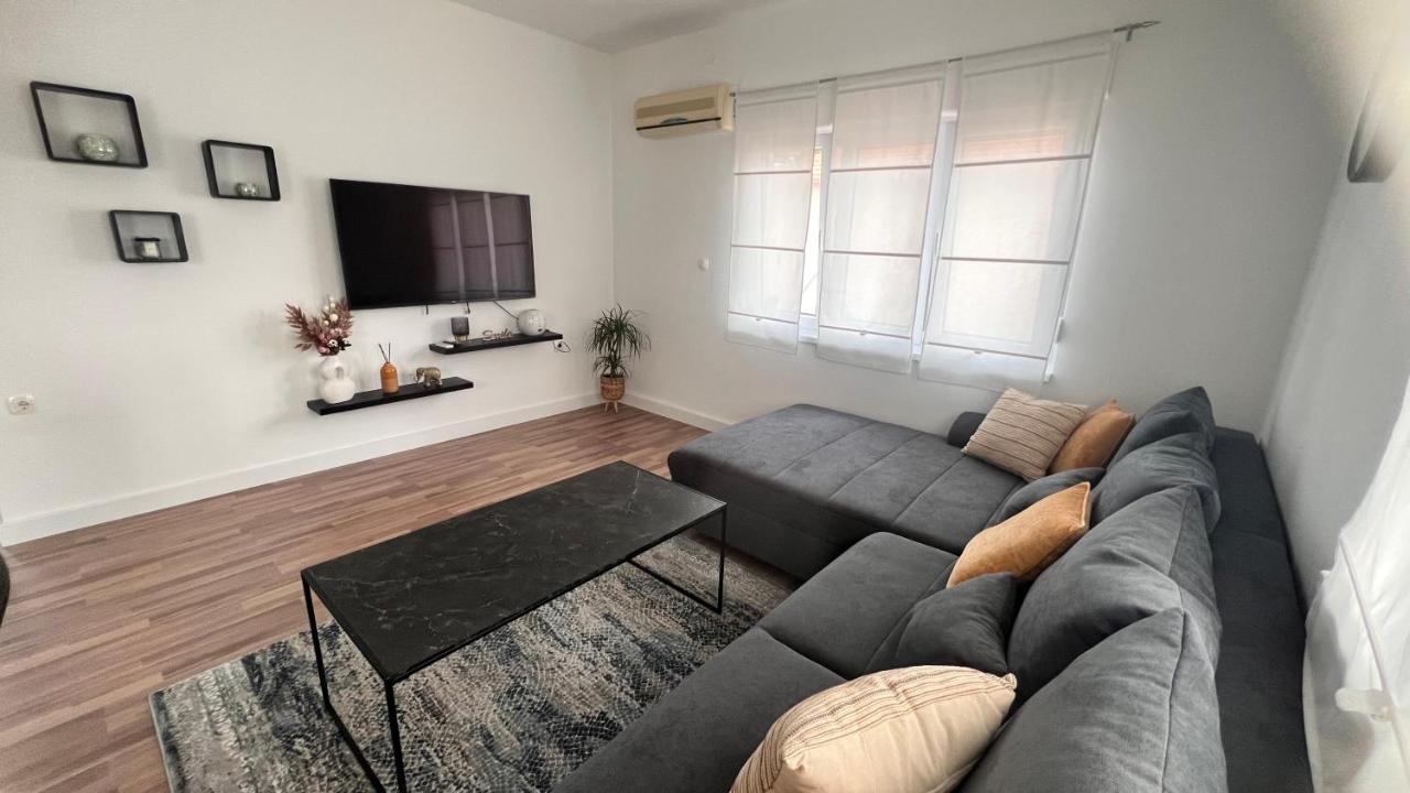 Apartments Javorska Kastela Ngoại thất bức ảnh